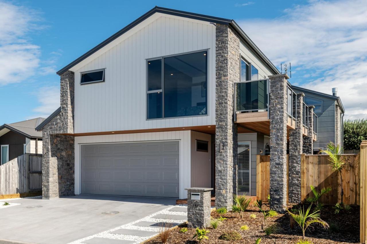 Papamoa Beach, Pohutukawa Deluxe Studio, On Hugoway Exterior photo